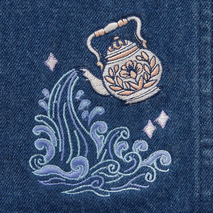 Aquarius Denim Zodiac Essential Apron - Image 3
