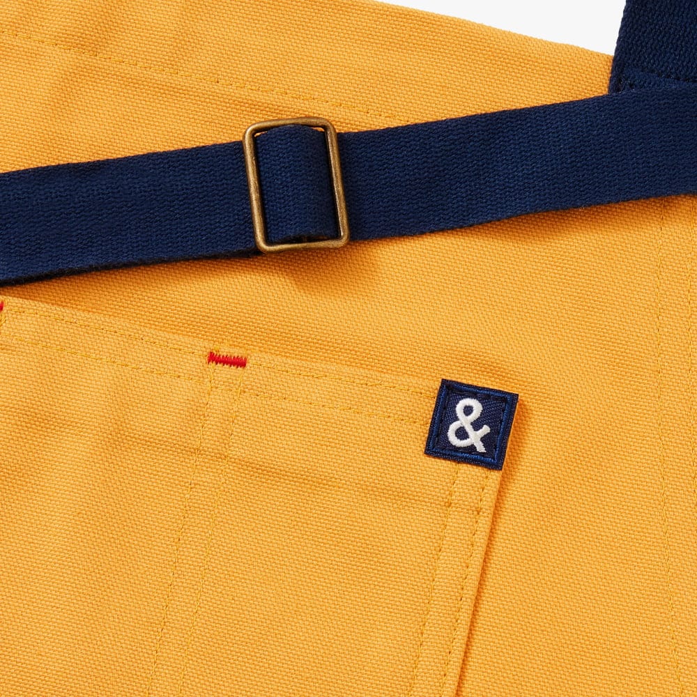 California Essential Apron - Image 2