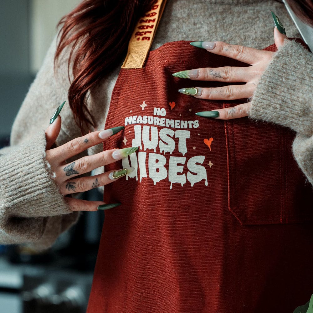 Cassie Yeung Just Vibes x H&B Essential Apron - Image 5