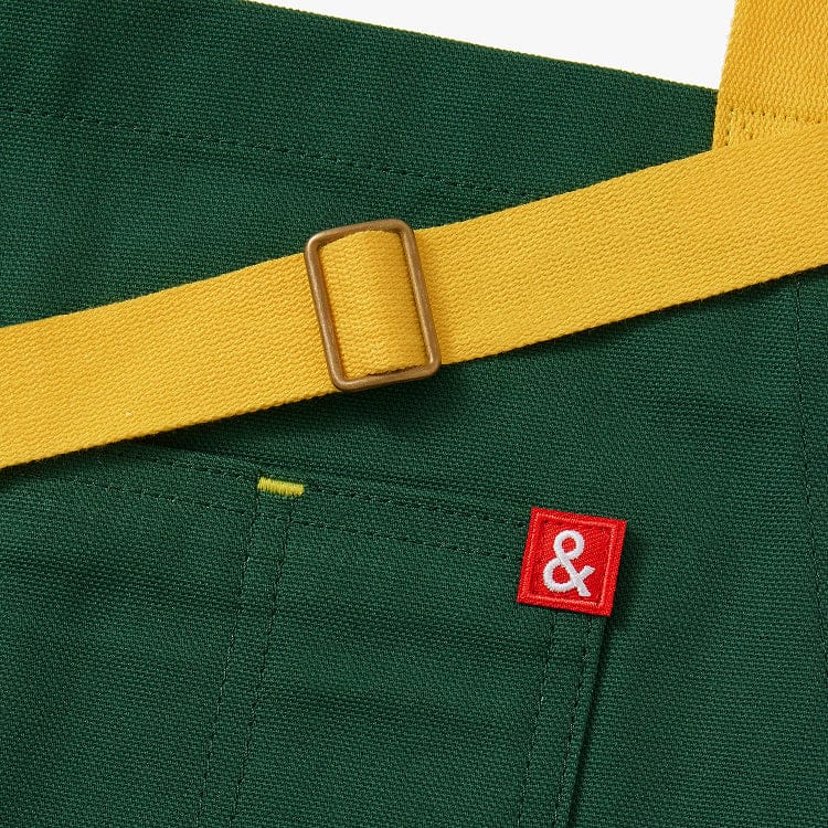 Elf x H&B Essential Apron - Image 2