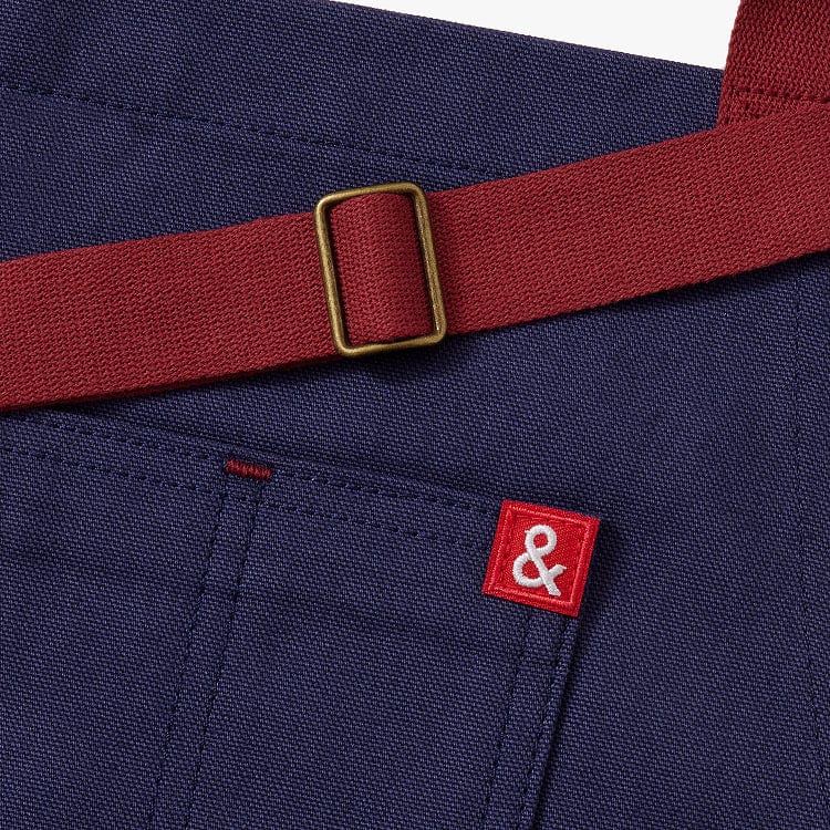 MLB™ Atlanta Braves™ Essential Apron - Image 2