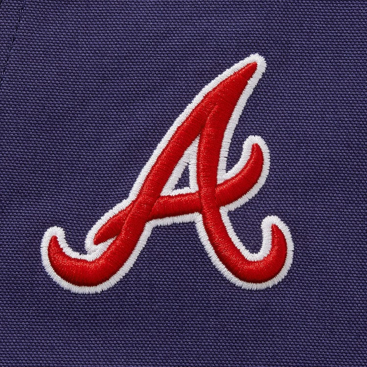 MLB™ Atlanta Braves™ Essential Apron - Image 3