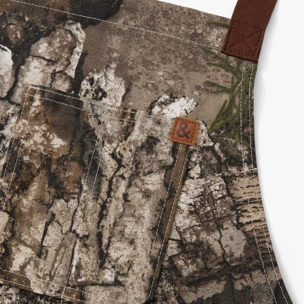 Realtree® Camo Crossback Apron - Image 2