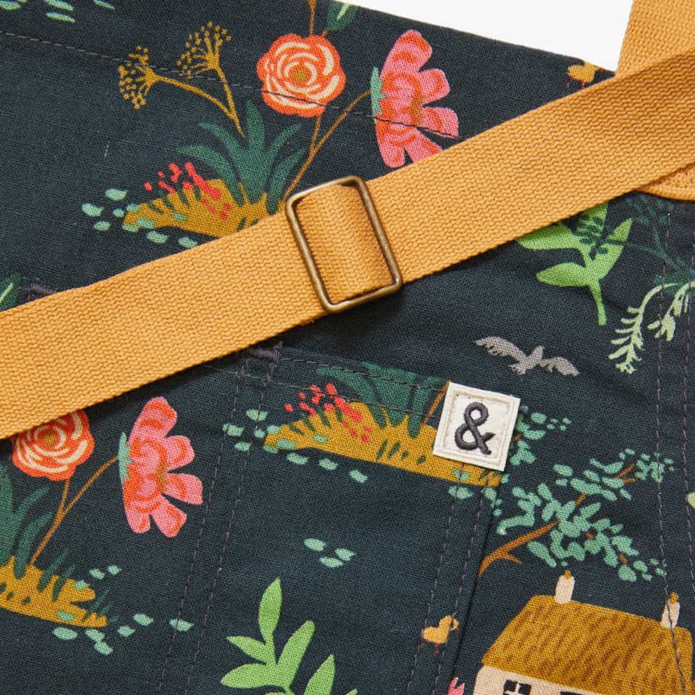 RIfle Paper Co. English Garden Toile Hunter Essential Apron - Image 2