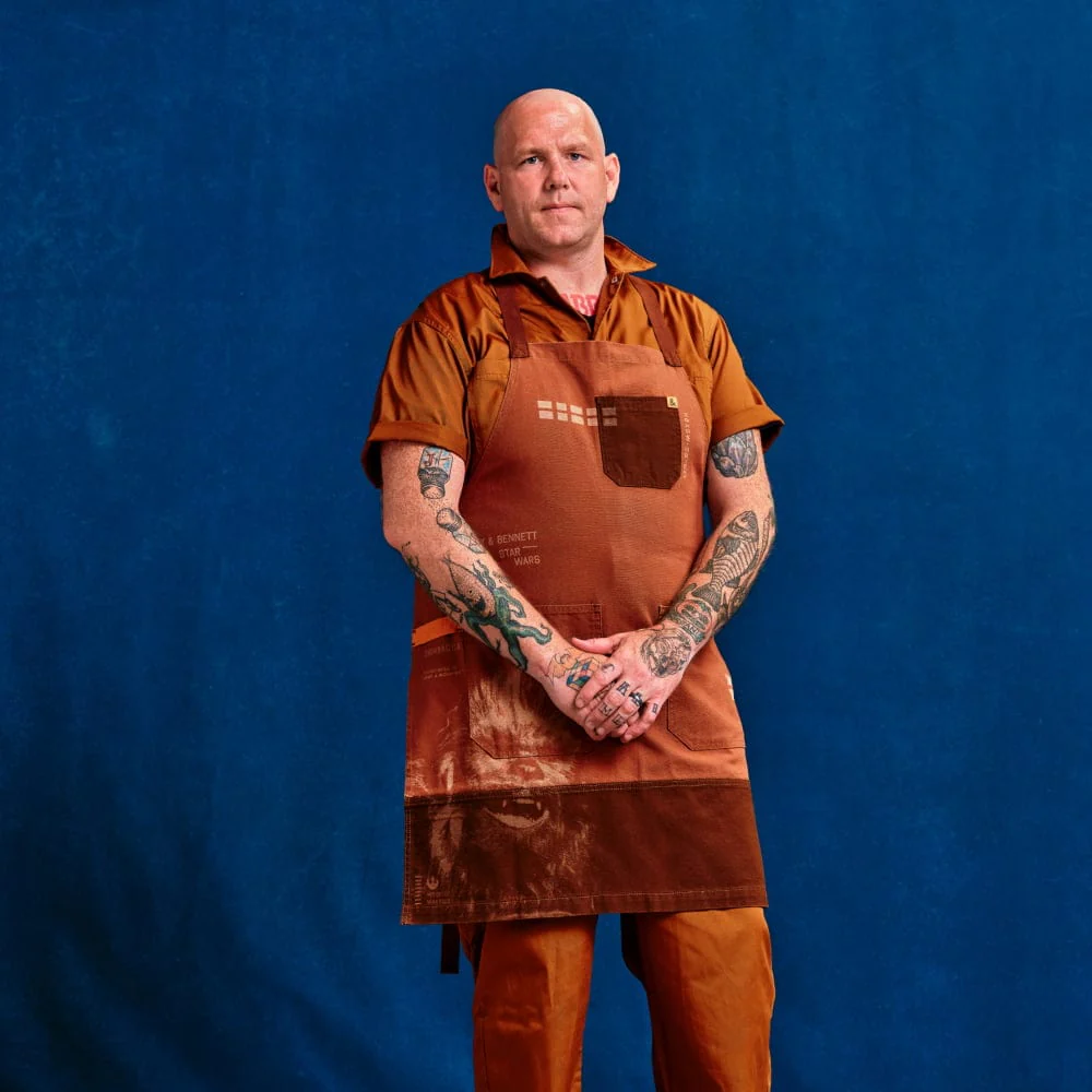 STAR WARS™ Chewbacca Crossback Apron - Image 3