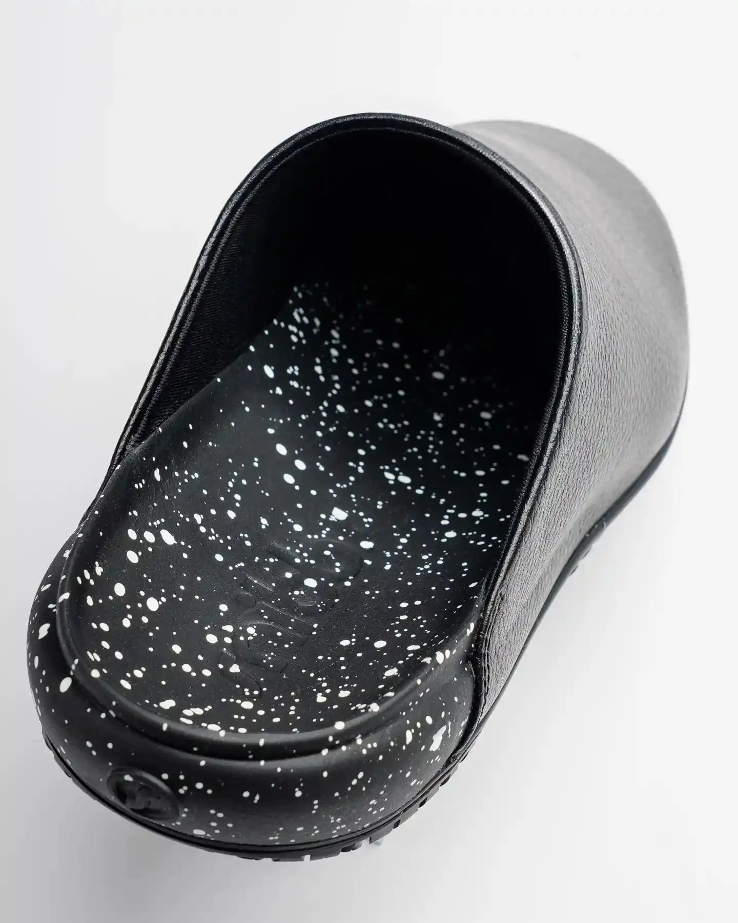 The Clog - Black Speckle - Image 7