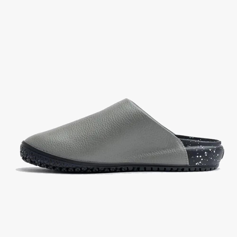The Clog - Charcoal