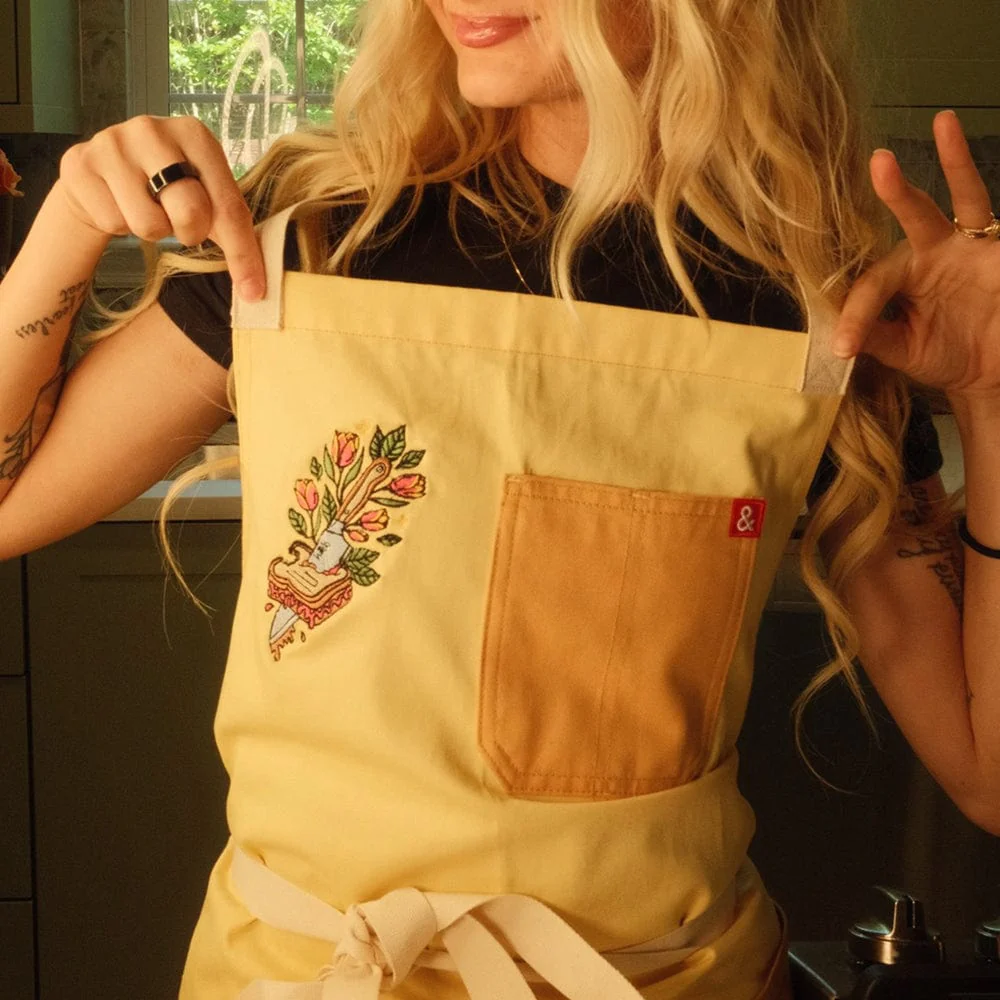 Tini Younger x H&B Essential Apron - Image 3