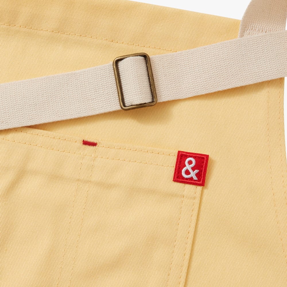 Winnie the Pooh Adventure Essential Apron - Image 3