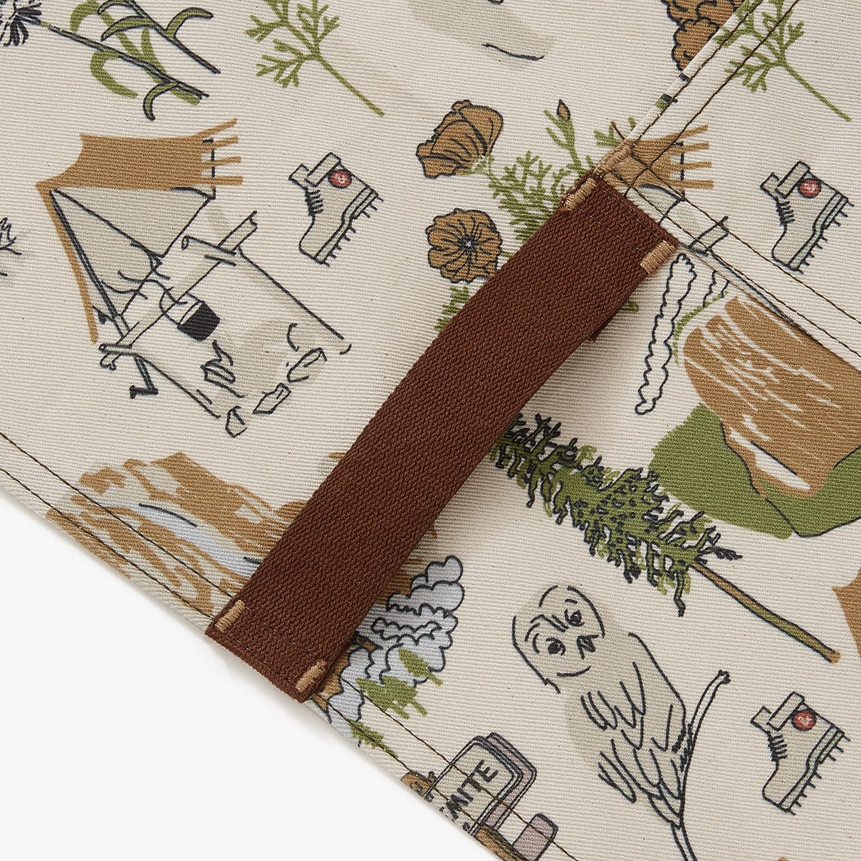Yosemite Field Guide Apron - Essential - Image 3